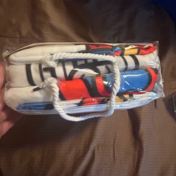 King and queen beach blanket - Picture 3 of 6